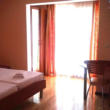 Marjela Bed & Breakfast 3*