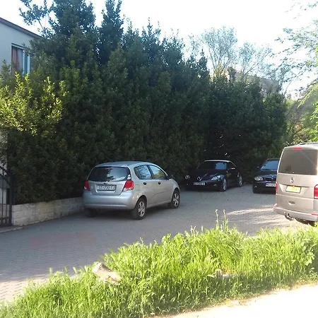 krevet i doručak Marjela 3*