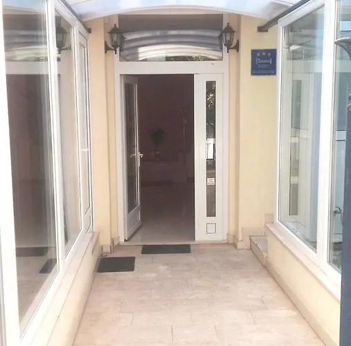 Marjela Bed and Breakfast 3*