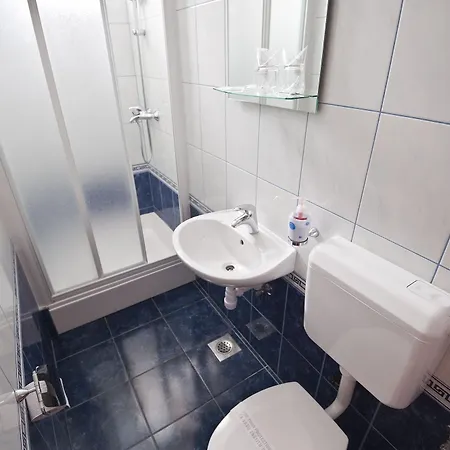 Marjela Couette-café Split