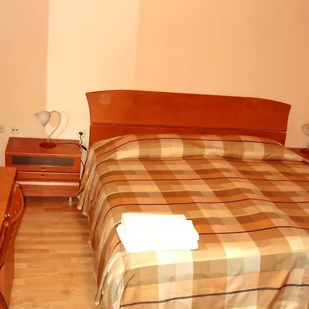 Bed and breakfast Marjela 3*