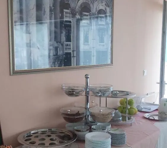 Marjela Bed & Breakfast 3*