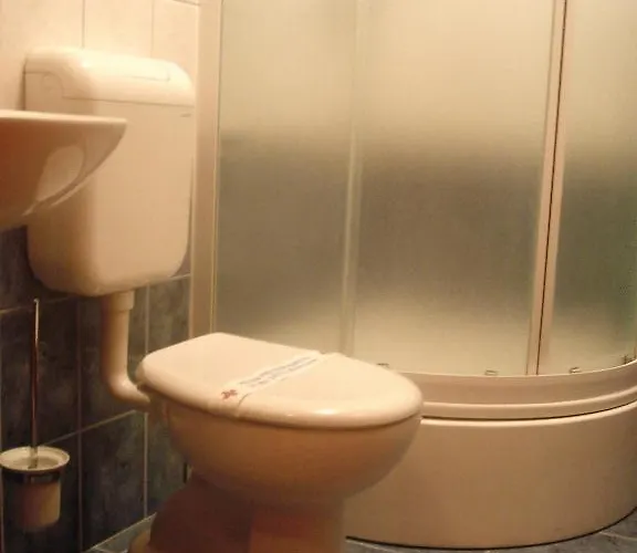 Marjela Bed & Breakfast 3*